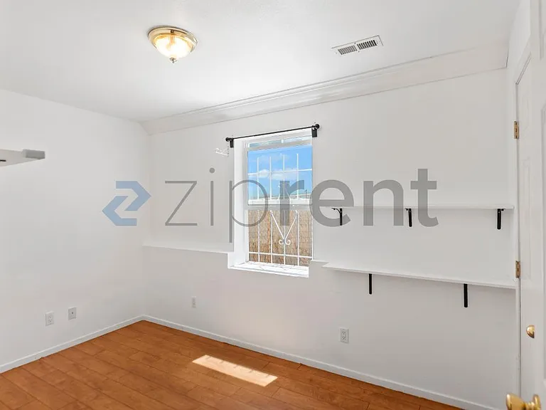 3123 Harrison St #3123 HARRISON ST — Photo 16