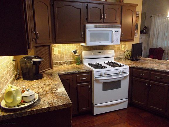 5th image of 4326 Pinehurst Blvd