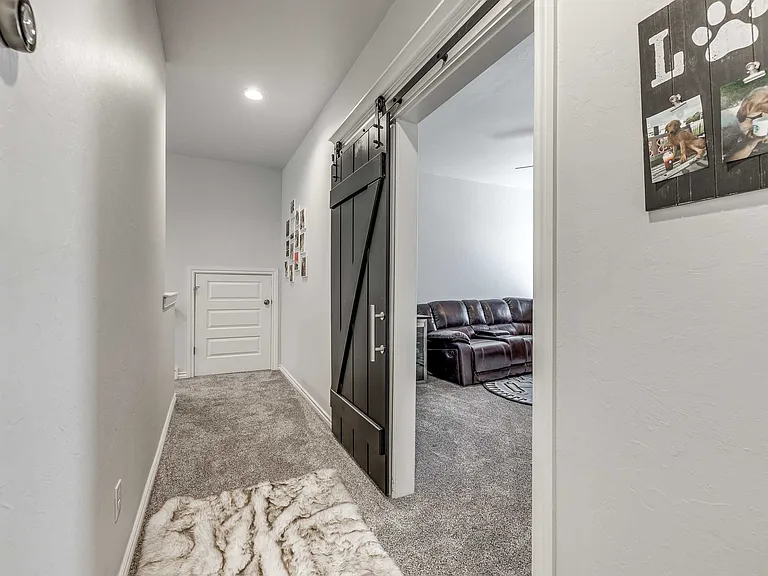 12925 Black Hills Dr — Photo 20