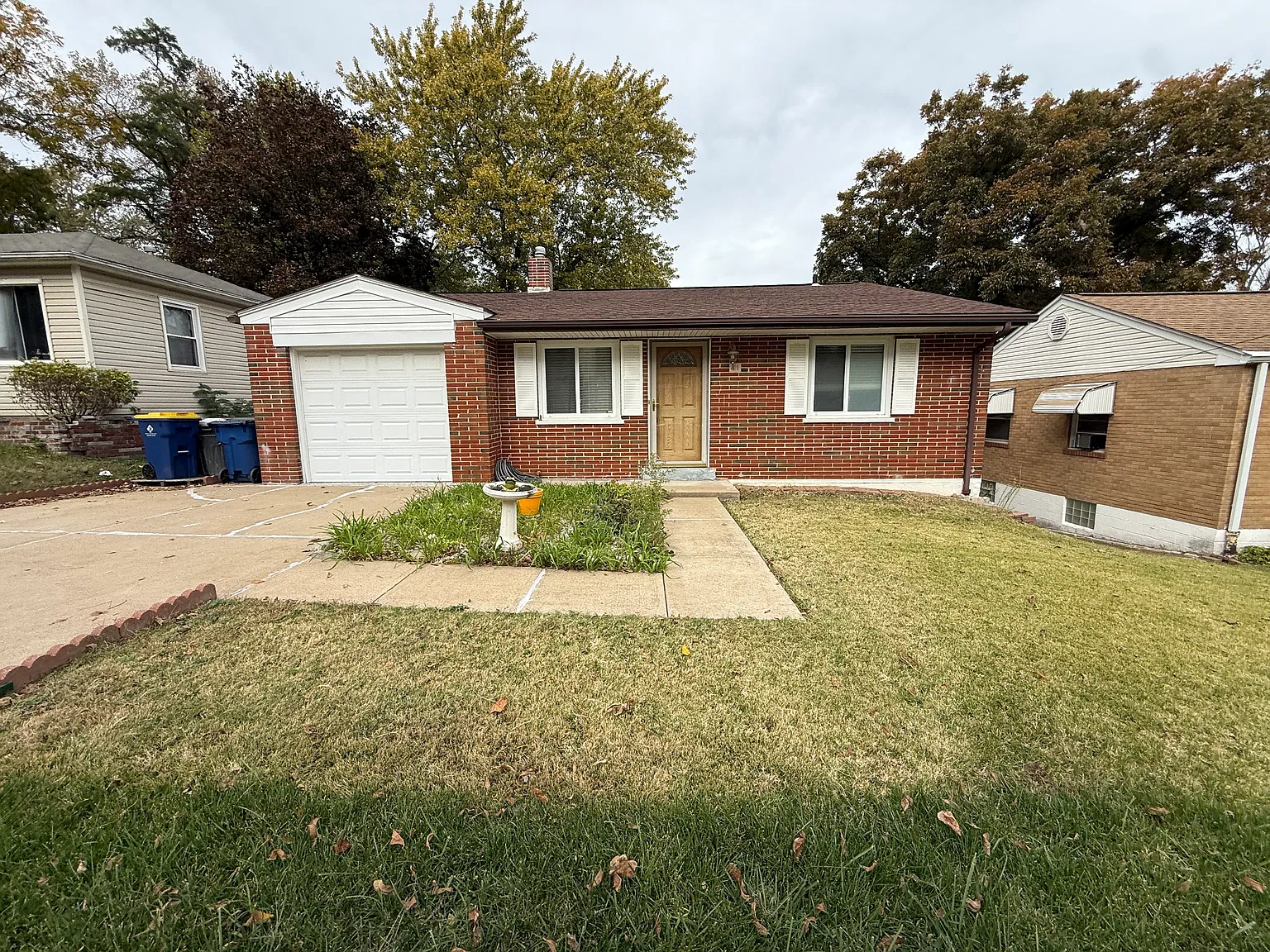 Rent Me! Beautiful 3 Bedroom Home — Photo 1
