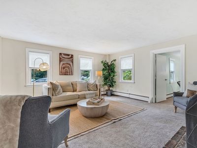 27 Water St #27, Concord, MA, 01742