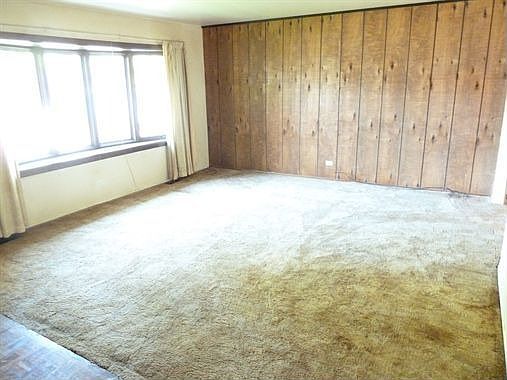 5th image of 7163 Meadowbrook Ln