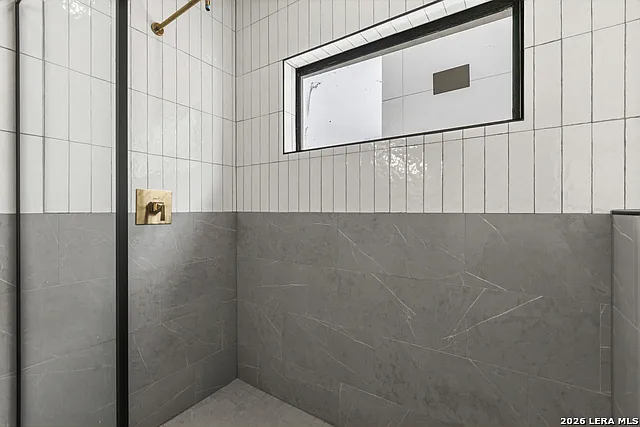 222 E Courtland Pl #1 — Photo 14
