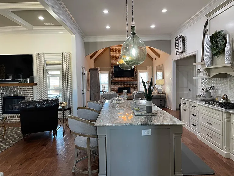 215 Stacy Ln — Photo 15