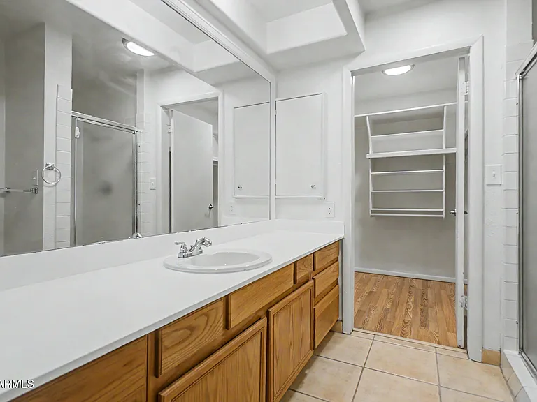 3734 E Montecito Ave — Photo 30