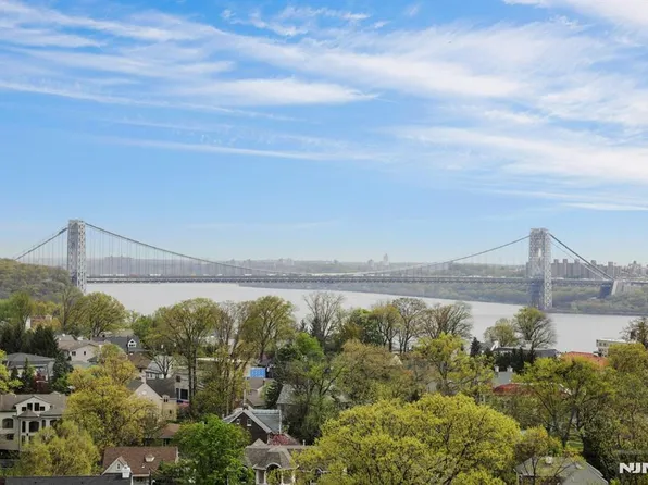 900 Palisade Ave APT 11L, Fort Lee, NJ 07024