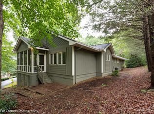 2000 Golfside Ln, Hendersonville, NC 28739