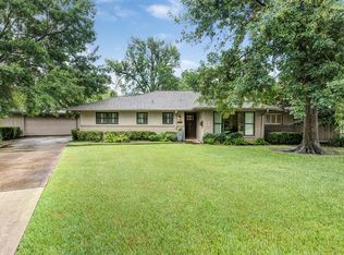 1402 Cedarbrook Dr, Houston, TX 77055