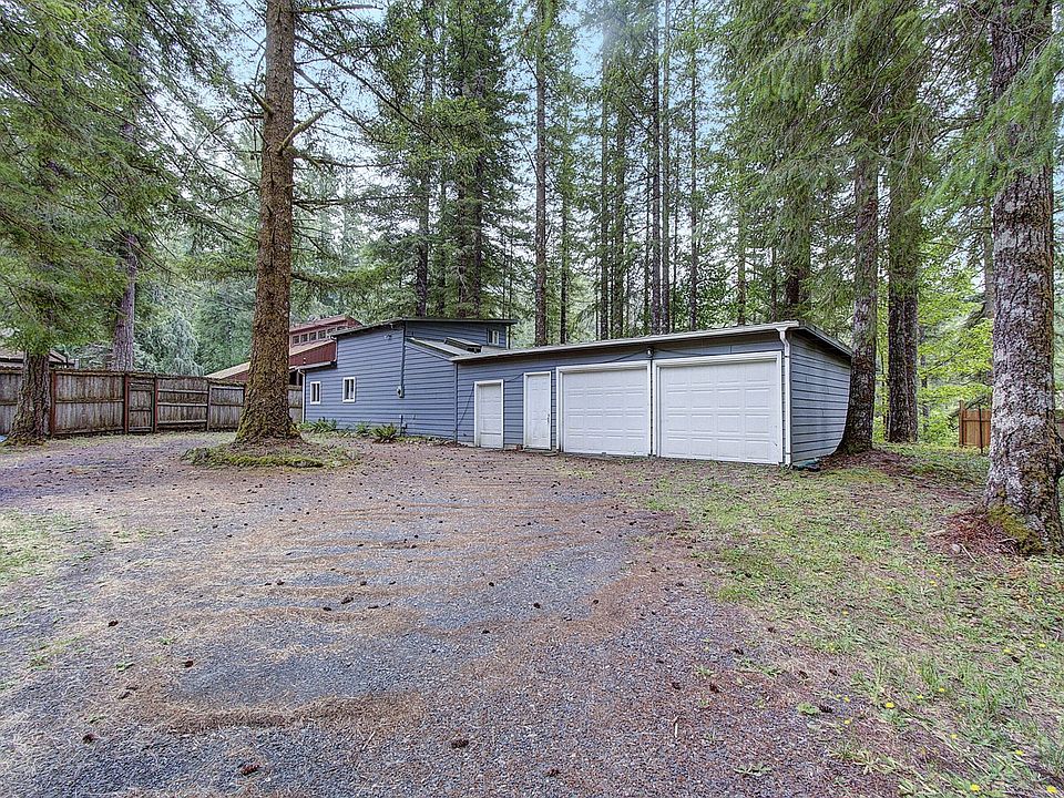 1st image of 38013 NE Sunset Falls Rd