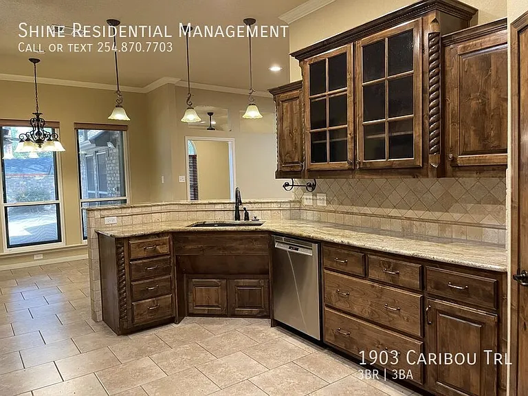 1903 Caribou Trl — Photo 12