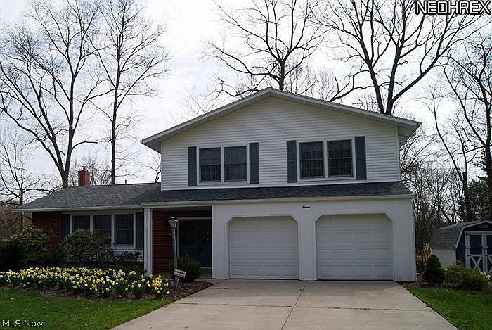 1st image of 15 Walter Ave