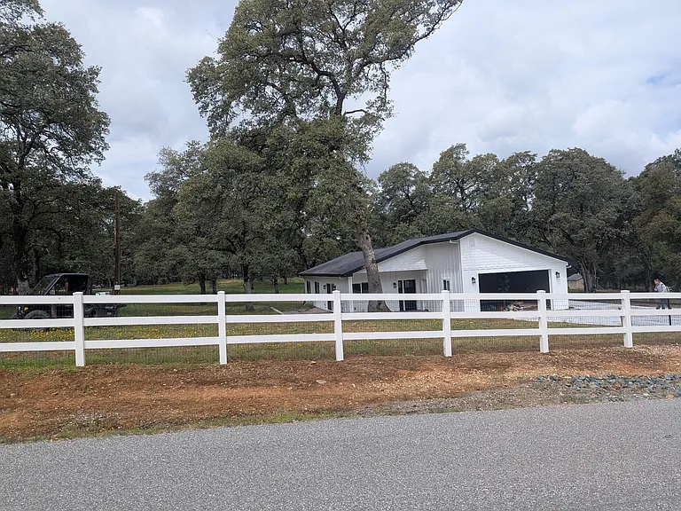 26142 Table Meadow Rd — Photo 14