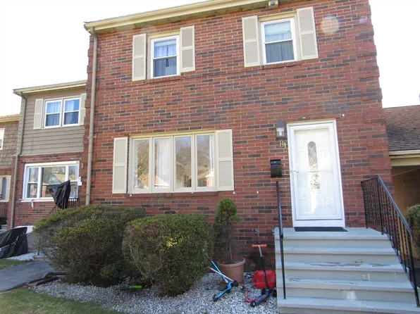6 Loring Hills Ave Unit B1, Salem, MA 01970