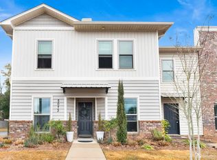 5073 Peach Dr, Pace, FL 32571