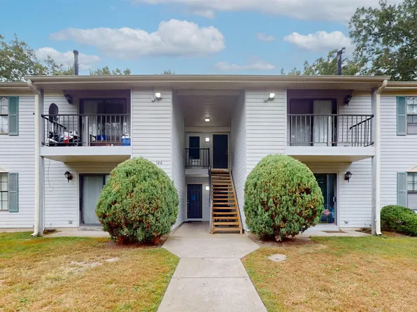 143 Liberty Ct #143, Absecon, NJ 08205