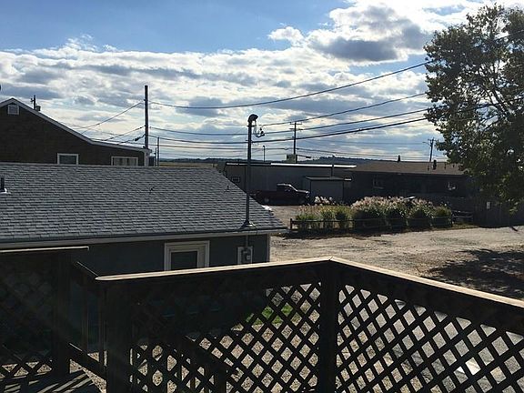 4th image of 10 McLeod Ave