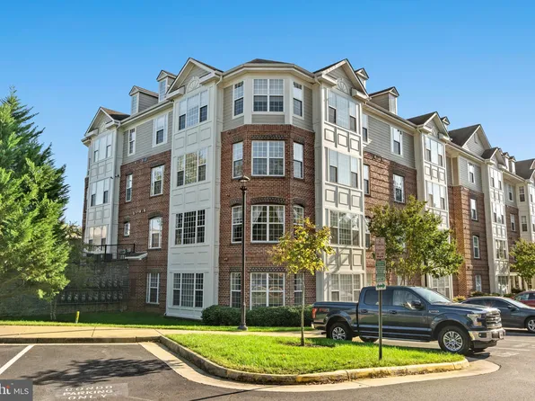 621 Cobblestone Blvd Unit 305, Fredericksburg, VA 22401