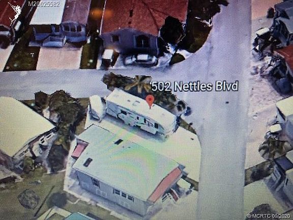 3rd image of 502 Nettles Blvd
