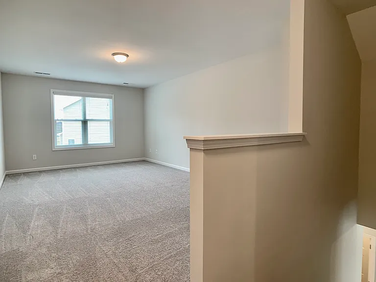 130 Henhouse Ct — Photo 16