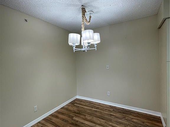 4th image of 13521 Eagle Ridge Dr APT 118