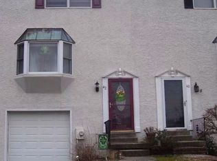42 Kingston Ter, Aston, PA 19014