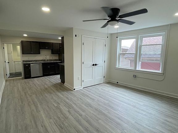 2nd image of 62-64 Genesee St #62-03