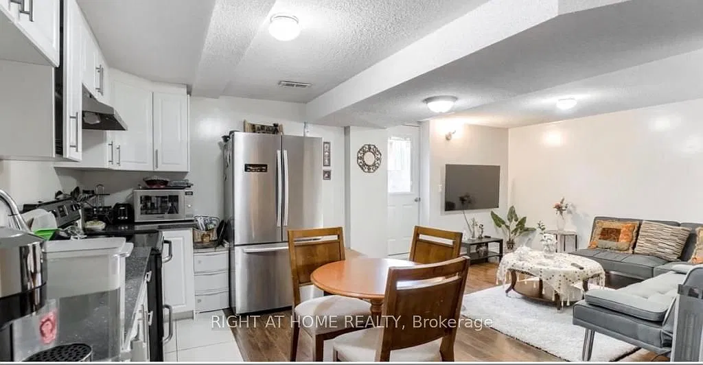 2 bed, $1,800 — Photo 4