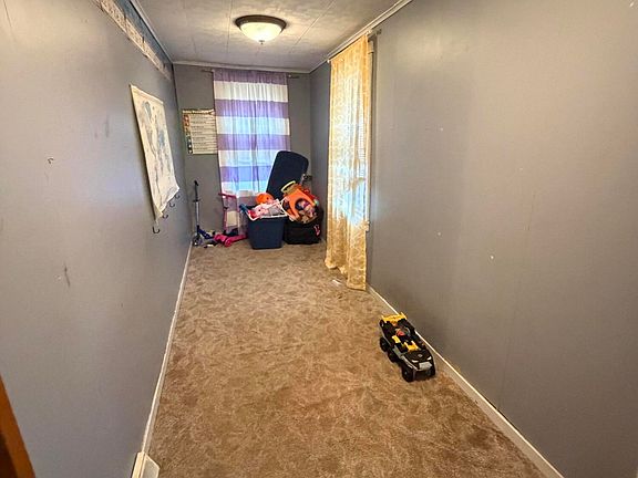5th image of 1300 Lloyd St