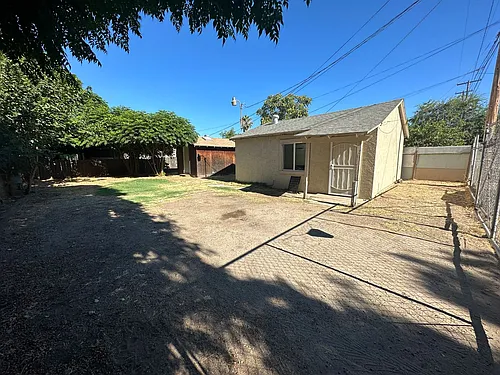 918 1/2 Santa Fe Ave Photo 1