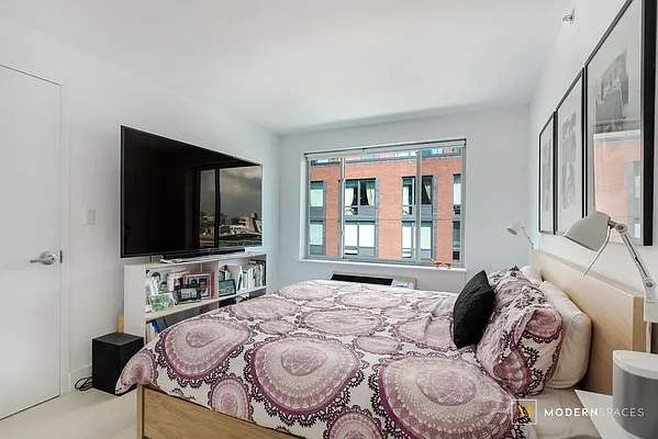 Rented by Modern Spaces | media 8