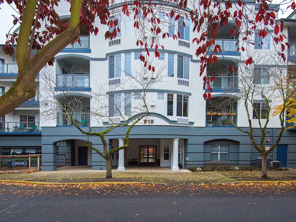 9Ten North by Trion Living