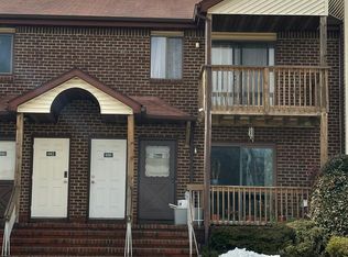 4909 Boice Dr, North Brunswick, NJ 08902