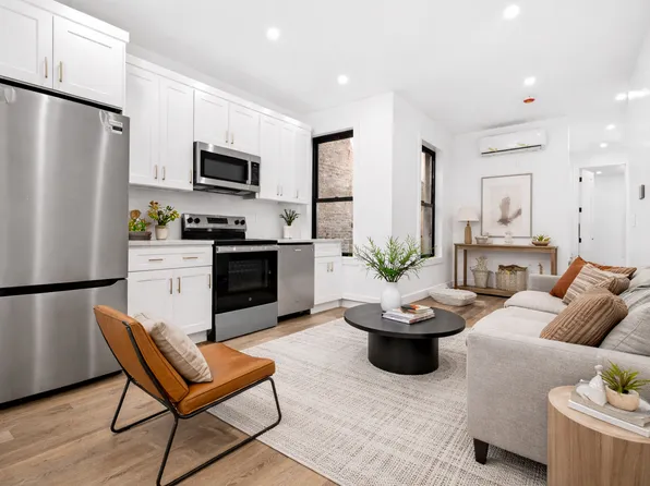 2605 Avenue D image 1 of 7