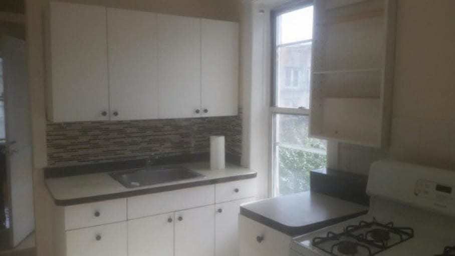 1st image of 2565 35th St APT 3R