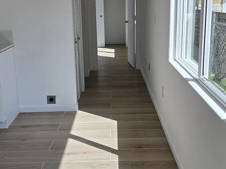 Entrance/Hallway