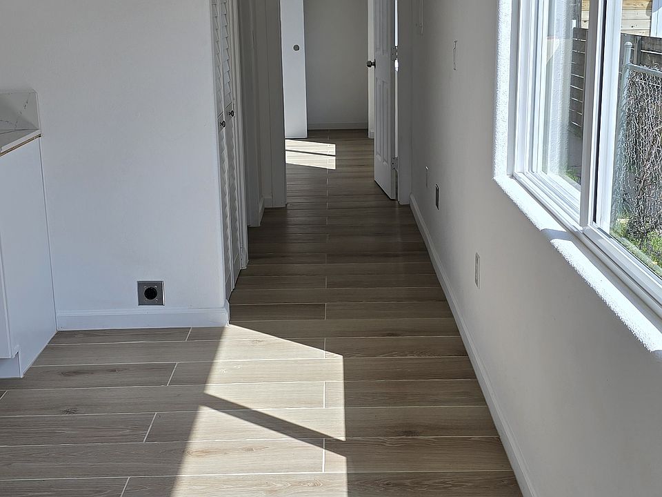 Entrance/Hallway