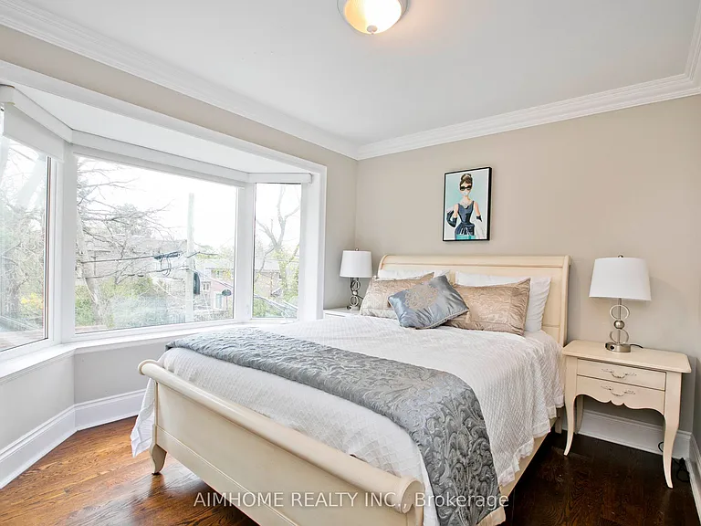 401 Longmore St — Photo 14