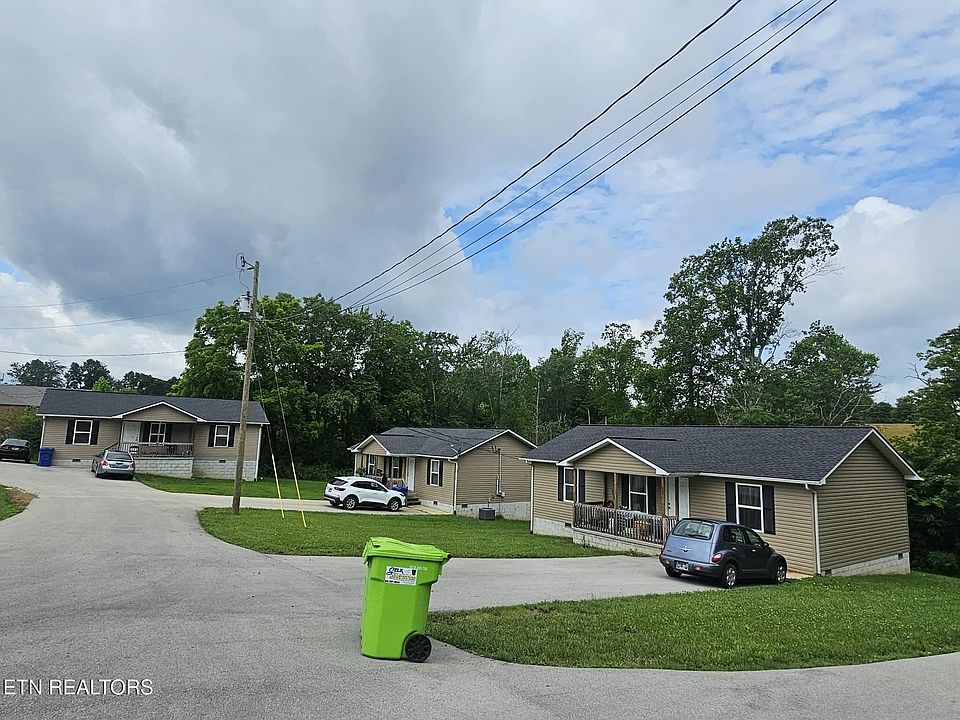 1st image of 823 Peavine Rd