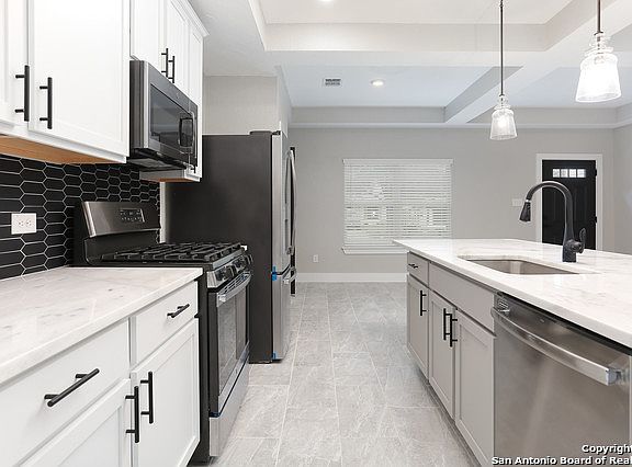 5th image of 314 Edgebrook Ln