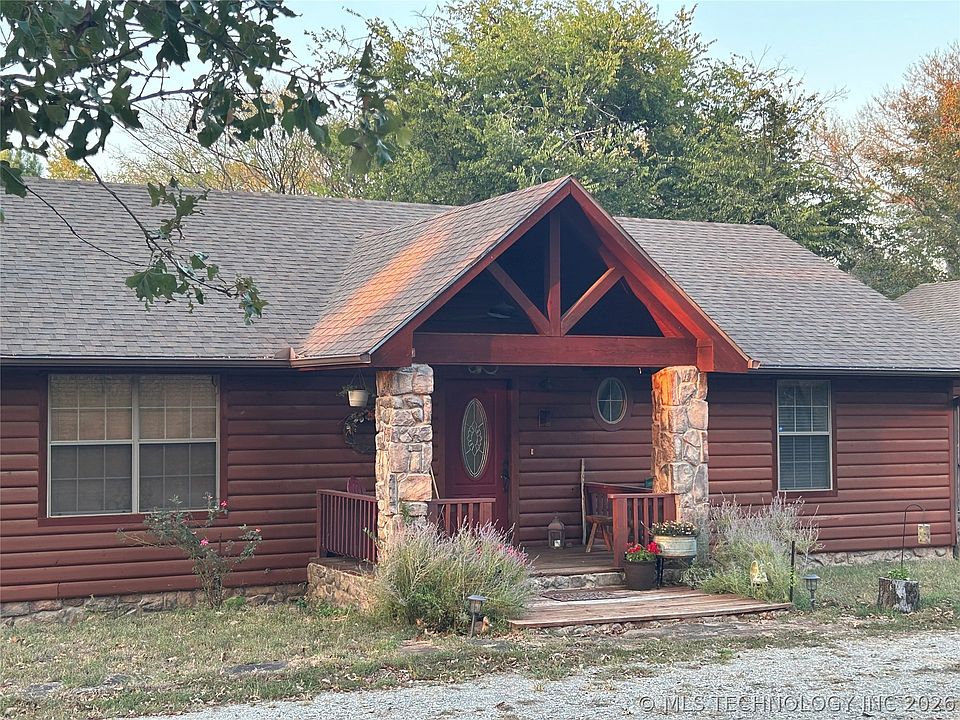 1st image of 2897 N Lakeside Cir