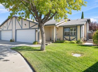 43840 Bobby Jones Dr APT 12, Lancaster, CA 93536