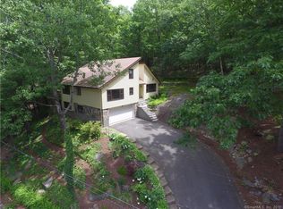 208 Rainbow Trl, Vernon, CT 06066