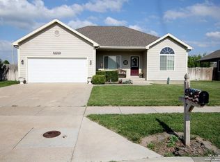 2401 Mitchell Dr, Salina, KS 67401