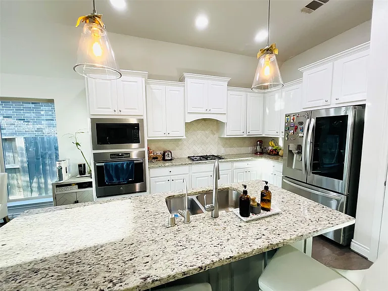 2507 Elmwood Trl — Photo 16