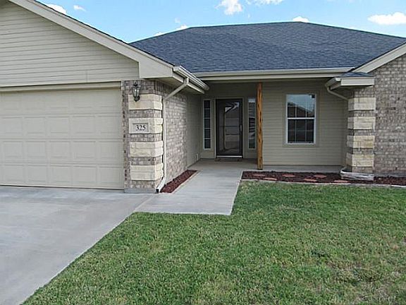 3rd image of 325 Sugarberry Ave