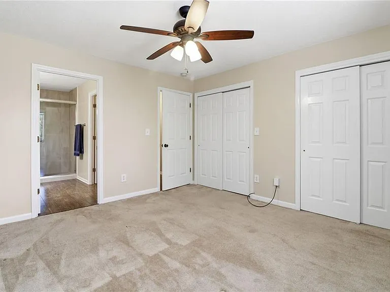 300 Johnson Ferry Rd NE #B202 — Photo 10