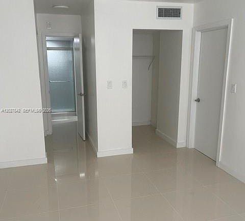 4th image of 16465 NE 22nd Ave APT 110