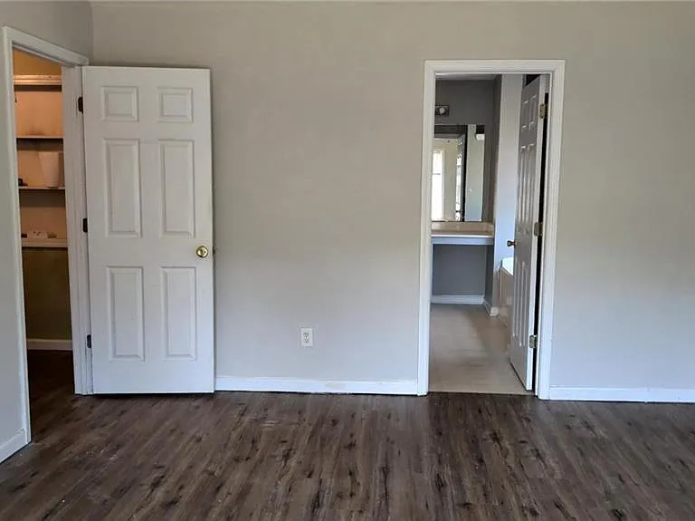 4620 Riley Run Ct — Photo 10
