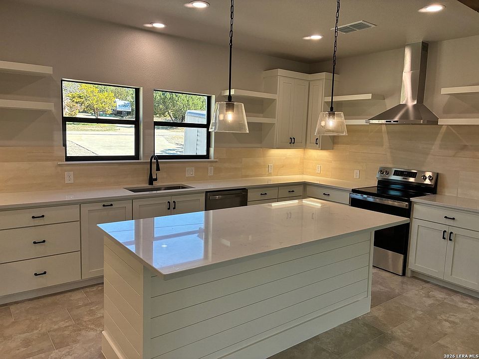 1st image of 1615 Rocky Ridge Loop