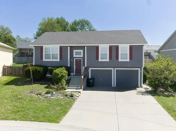 4411 Garland St, Leavenworth, KS 66048